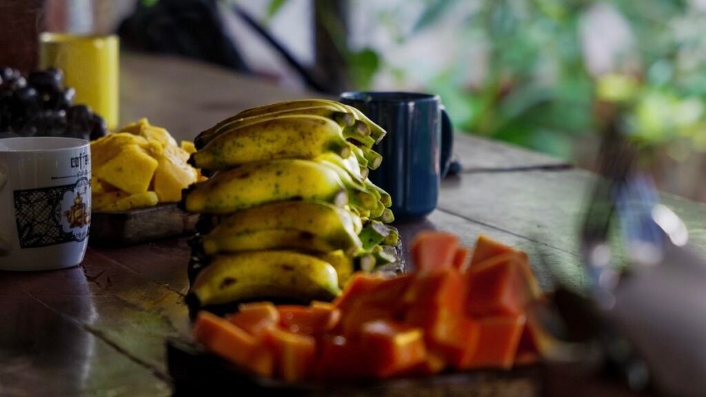 fresh-fruit-breakfast-ayurvedic-nutrition-devvrat-yoga-kerala.
